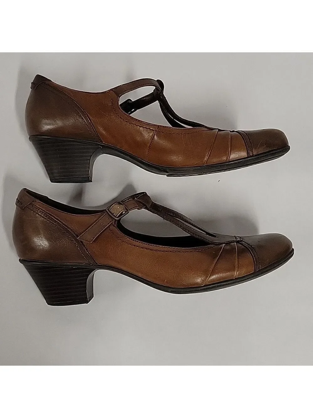Women's Earth Wanderlust Retro Flapper Light/Dark Brown Leather Heels, Size 12B
